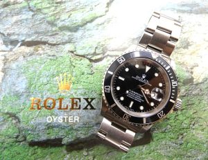 ロレックス  サブマリーナデイト ブラック 16610 ベゼル傷あり 買取
