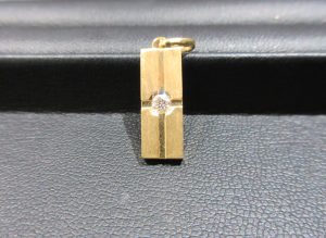 貴金属 K18 メレダイヤ ネックレストップ 買取