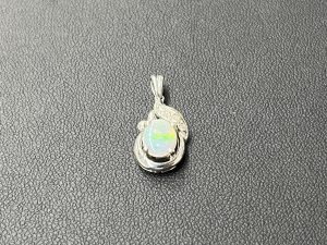 K18WG ホワイトオパール ネックレストップ