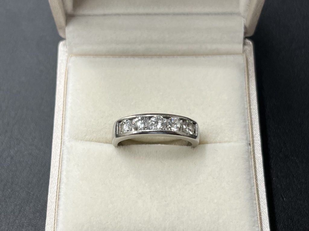 貴金属ジュエリー 買取 プラチナ900 ダイヤモンド 一文字リング ダイヤ1ct