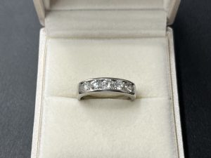 貴金属ジュエリー 買取 プラチナ900 ダイヤモンド 一文字リング ダイヤ1ct