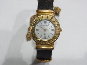 PHILIPPE CHARRIOL サントロペ 7007901 ガラス傷 革劣化 買取