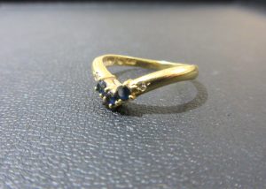 宝飾ジュエリー サファイアリング買取 K18 サファイア0.24ct ダイヤモンド0.02ct