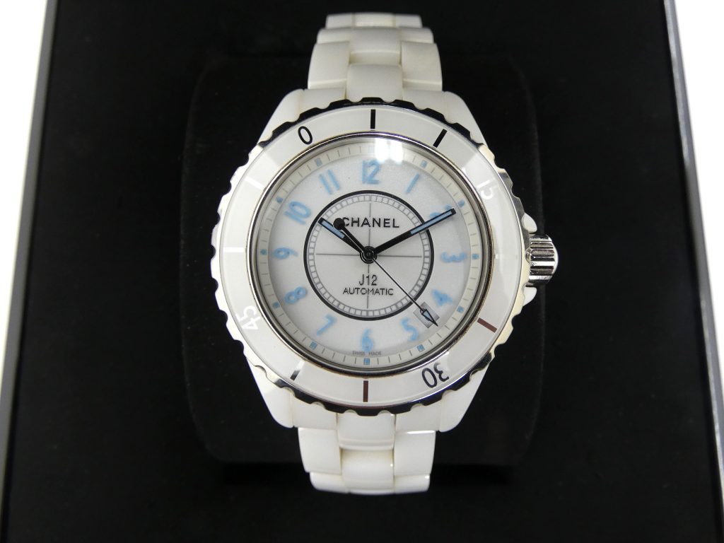 シャネル J12 ブルーライト 38mm H3827 世界2000本限定モデル 買取