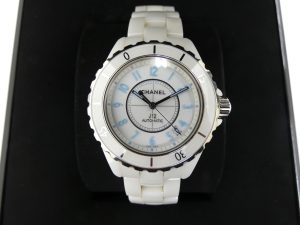 シャネル J12 ブルーライト 38mm H3827 世界2000本限定モデル 買取