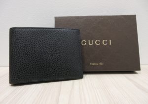 未使用 グッチ ２つ折り財布買取 アウトレット専売品 箱