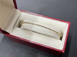 K18/750 YG ダイヤモンド バングル メレダイヤモンド 1ct ワイヤー入り