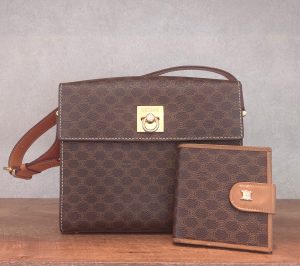 セリーヌ 買取 マカダム ショルダーバッグ ＆マカダム 二つ折り財布 ベタ有