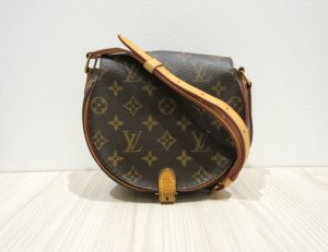 ルイヴィトン タンブラン ショルダーバッグ買取 モノグラム M51179