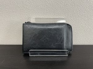 ルイ・ヴィトン モノグラム・シャドウ ハイブリッド ウォレット M81526 使用感大