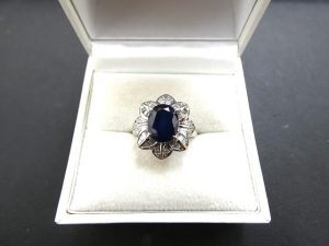 プラチナ台Pt900 サファイア＆ダイヤモンドリング 買取