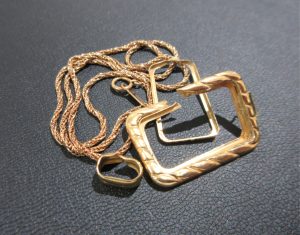 貴金属 K18 18金 ネックレス アクセサリー 買取 金相場 歴史的 高値