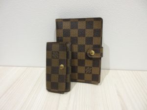 ルイヴィトン 買取 アジェンダPM(手帳カバー)・ミュルティクレ4(4連キーケース) ダミエエベヌ おまとめ買取