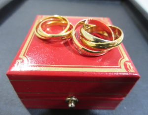 カルティエ 買取 トリニティリング 2点 スモール クラシック Ｋ１８