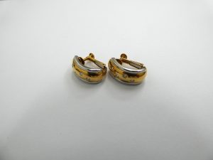 K18/Pt900 イヤリング 買取 金価格は5年前の3倍 プラチナは2.7倍に