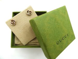 グッチ ダブルG ピアス シルバーブランドアクセサリー買取