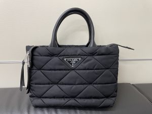 プラダ 買取 スモール パテッド Re-Nylon 1BG436 2WAYトートバッグ