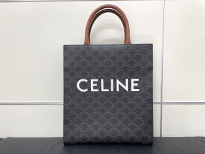 セリーヌ 買取 バーティカル カバ スモール トリオンフ キャンバス