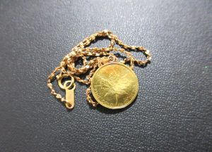 貴金属アクセサリー メイプルリーフ金貨付きネックレス 買取 1/10オンス K24・K18