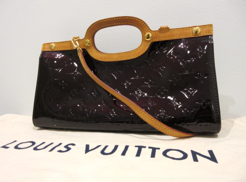 ルイヴィトン ロクスバリードライブ 買取 ヴェルニ パープル M91995