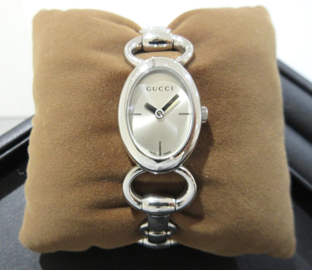 グッチ トルナヴォーニ 118　買取 レディース 腕時計 電池切れ