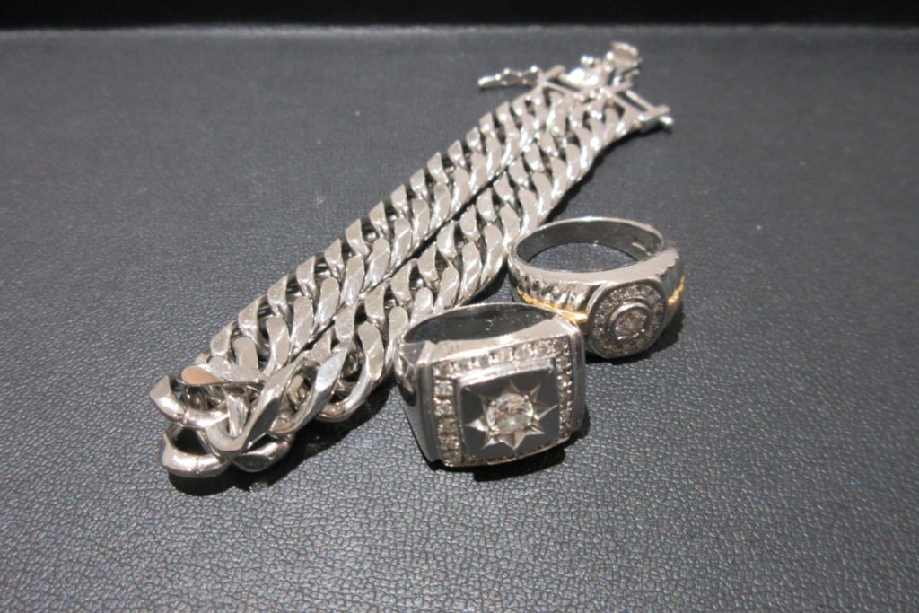 宝飾ジュエリー プラチナ製買取 Pt900　Pt850 喜平ブレスレット リング