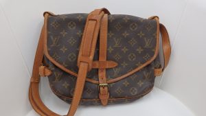 ルイヴィトン 買取 モノグラム ソミュール30 M42256