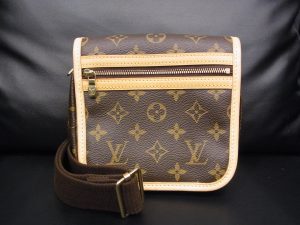 ルイヴィトン 買取 バムバッグ・ボスフォール M40108 モノグラム 廃盤モデル