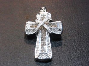 クロス デザイン ダイヤモンド ＴＯＰ 750ＷＧ 買取