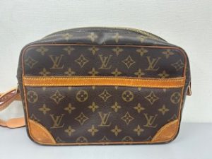 ルイヴィトン 買取 トロカデロ27 モノグラム M51274 ショルダーバッグ