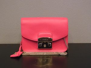 フルラ 買取 メトロポリス ピンク ゴールド金具 ショルダーバッグ
