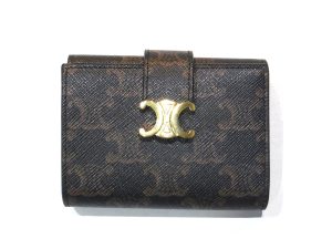 セリーヌ 買取 トリオンフキャンバス 三つ折り財布 10M962CQH.04LU