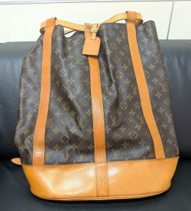 ルイヴィトン 買取 モノグラム ランドネGM M42244 ネームタグ付き 底面破れ有