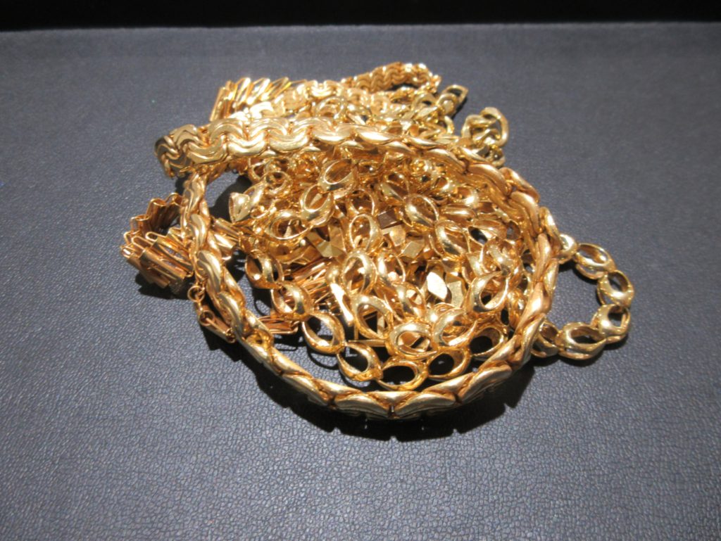 貴金属ジュエリー K18 ネックレス 買取 おまとめ 金相場歴史的最高値