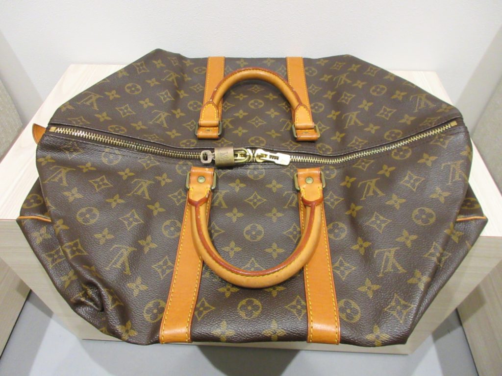 ルイヴィトン キーポル45 買取 モノグラム M41428 ネームタグ・ポワニエ欠品