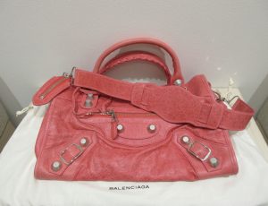 未使用 バレンシアガ ジャイアントシティ買取 173084 グレナディンピンク