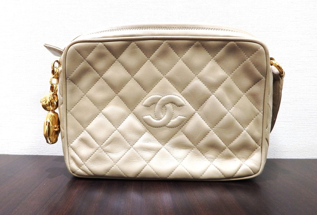 シャネル 買取 ラムスキン ココマーク マトラッセ フリンジ ショルダーバッグ