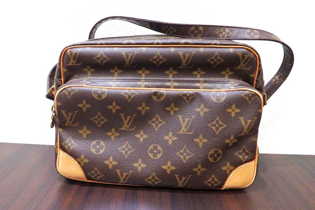 ルイヴィトン買取 モノグラム ナイル M45244 廃盤モデル