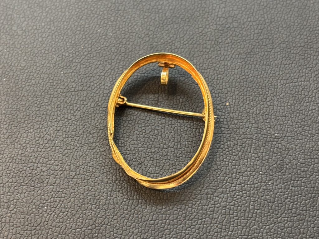 カメオブローチ K18 枠のみ 買取 18金 査定のみでも