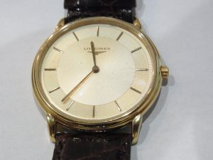 ロンジン 買取 グランドクラシック L4.676.2 メンズ 革/QZ ネーム入り 電池切れ