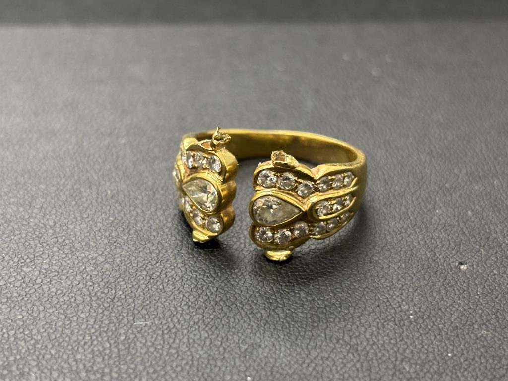 K18 リング 買取  ダイヤ1.32ct メレダイヤ0.66ct 査定だけでも大歓迎！