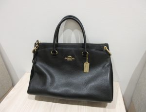 コーチ ハンド・ショルダーバッグミアサッチェル 買取 黒 ペブルレザー F78750 ストラップ欠品