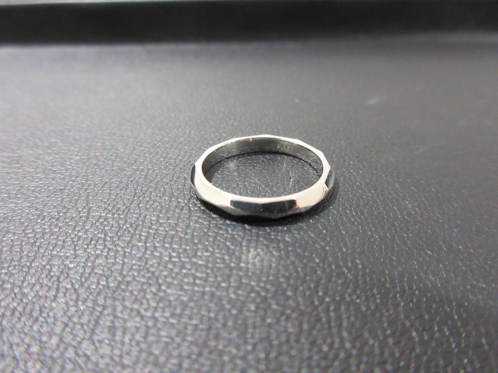 貴金属アクセサリー プラチナリング買取 Pt900 金・プラチナ・銀相場大幅上昇！