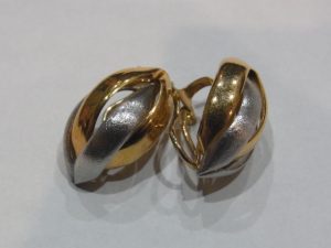 貴金属ジュエリー 買取 K18×Pt900 コンビイヤリング