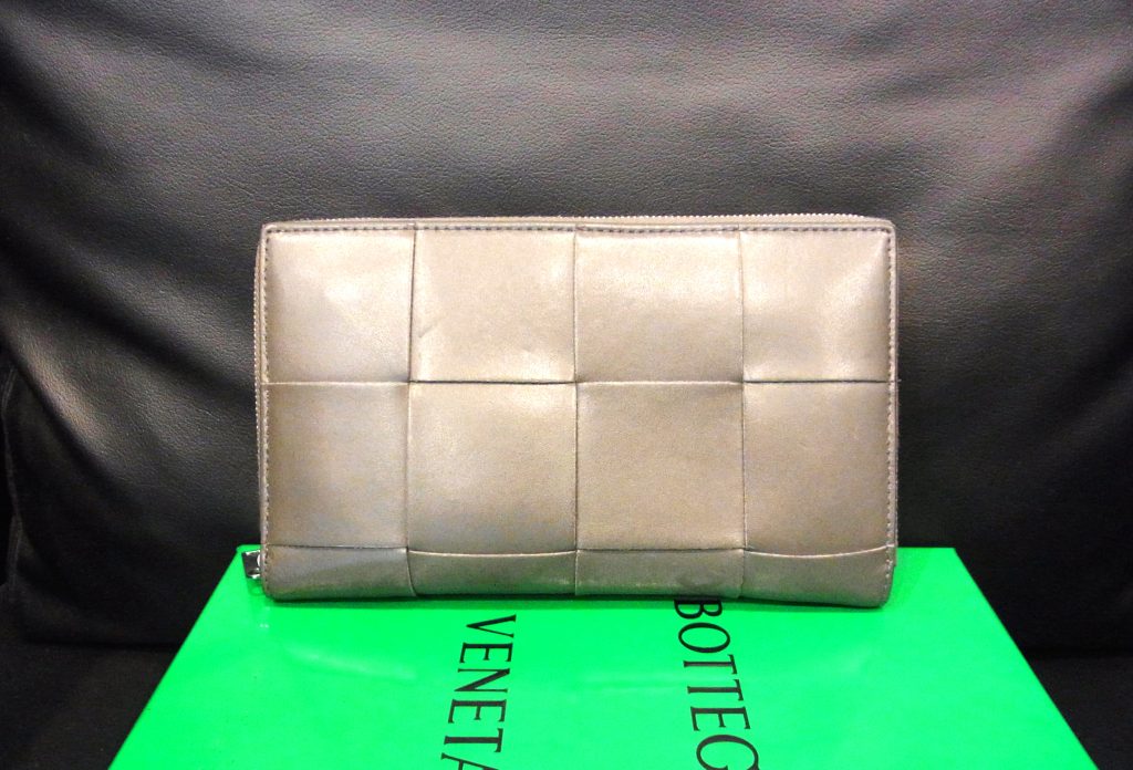 ボッテガ・ヴェネタ 買取 マキシ イントレチャート 長財布