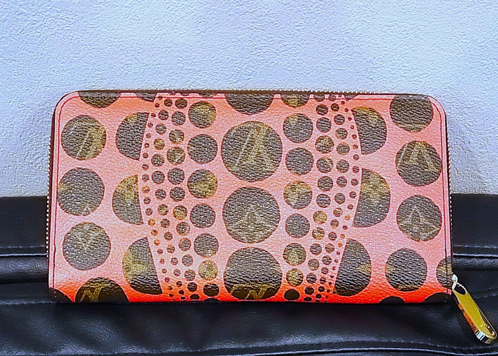 ルイヴィトン買取 モノグラム ジッピーウォレット 草間彌生 2012年 M60450