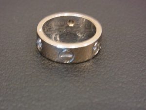 カルティエ買取 ラブリング 750WG ハーフダイヤモンド リング