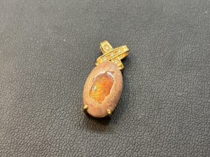 K18 ネックレストップ 買取 ファイアオパール メレダイヤモンド