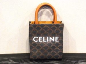 セリーヌ買取 トリオンフ ミニ バーティカルカバ バッグ