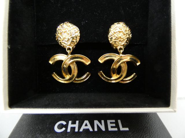 ヴィンテージアクセサリー 人気ブランドアクセサリー シャネルココマークイヤリング買取